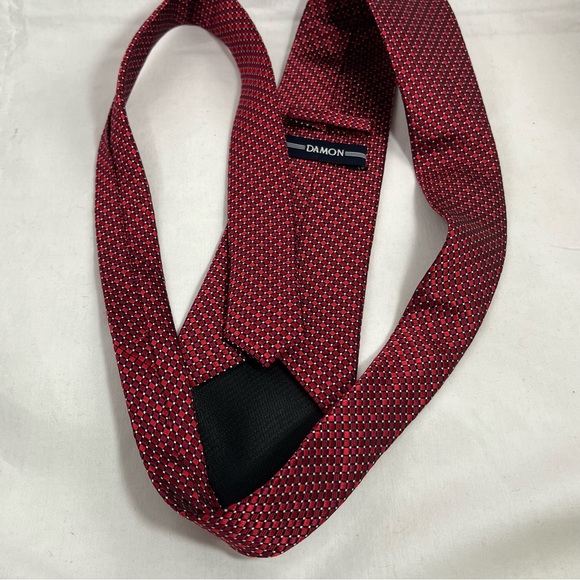 Vintage Silk Tie by Damon Red Black    SAVE:  2/$25   3/$30 - Picture 3 of 7
